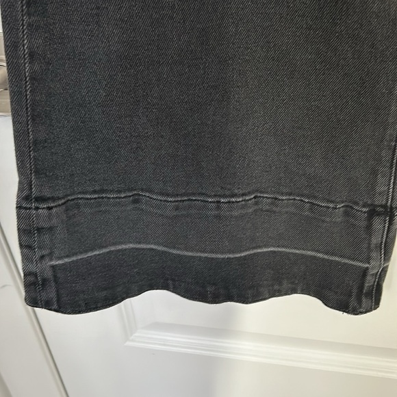 ICONS OBJECTS OF DEVOTION - REVOLVE wide bell crop denim black high waist 28 - Picture 6 of 13